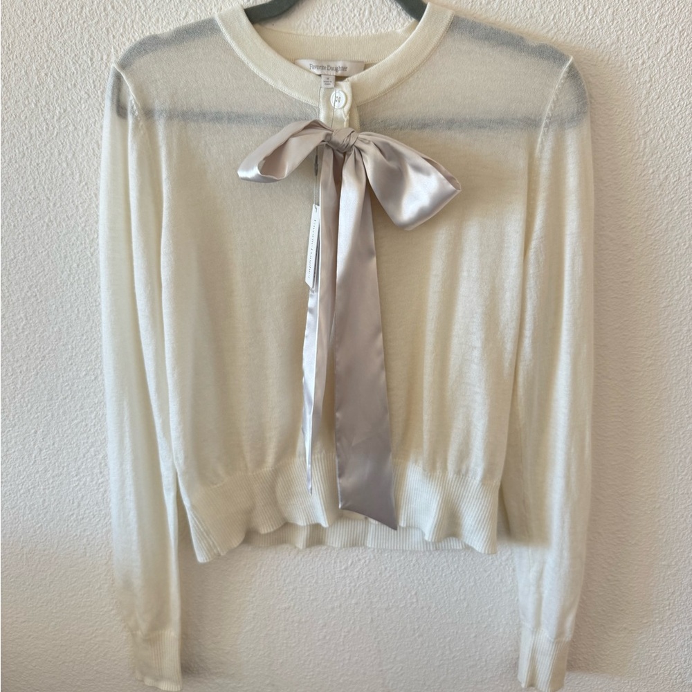 NWT Favorite Daughter
THE TAKE A BOW CARDIGAN
Size: Medium
Color: Ivory - Picture 3 of 5